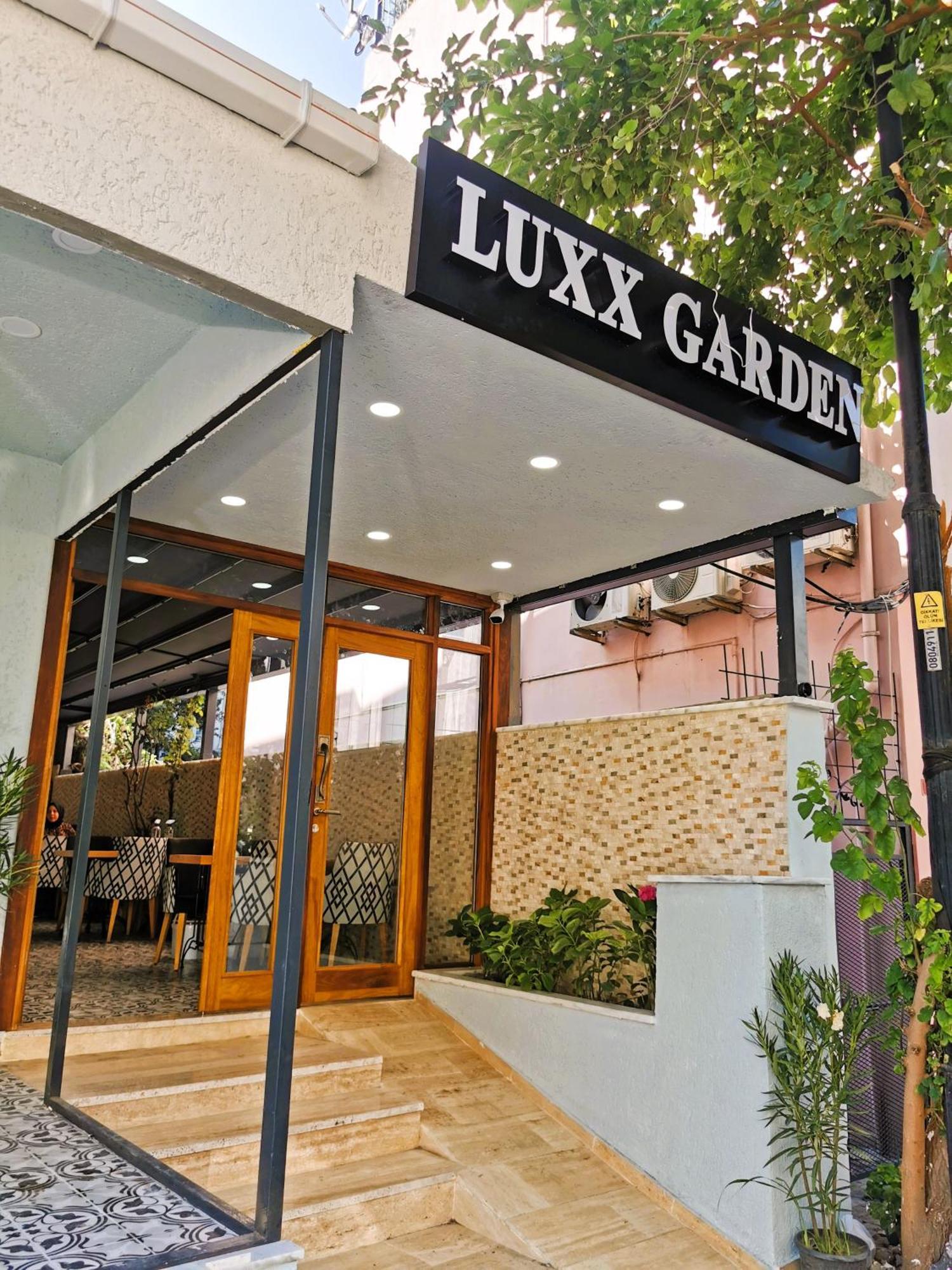 Luxx Garden Hotel — Photos 1